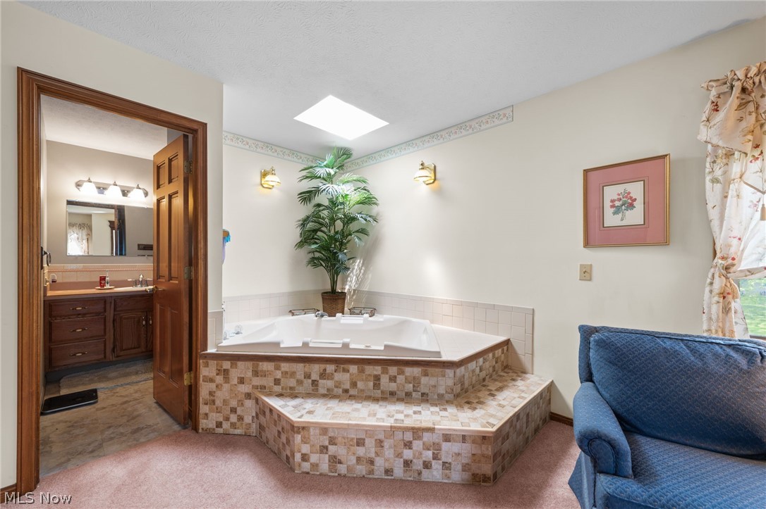 866 S Court Street Medina OH 44256