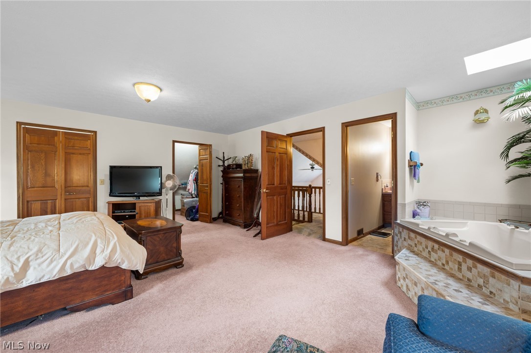 866 S Court Street Medina OH 44256