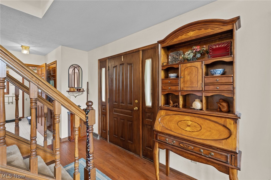 866 S Court Street Medina OH 44256