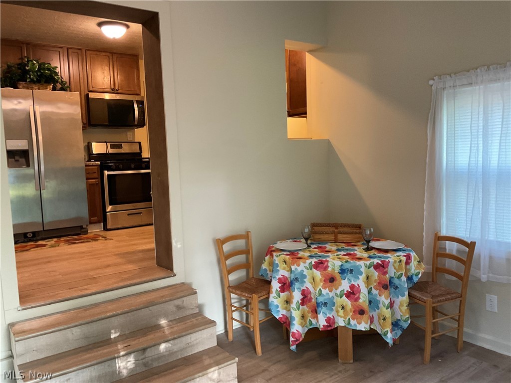 817 Broad Street Conneaut OH 44030