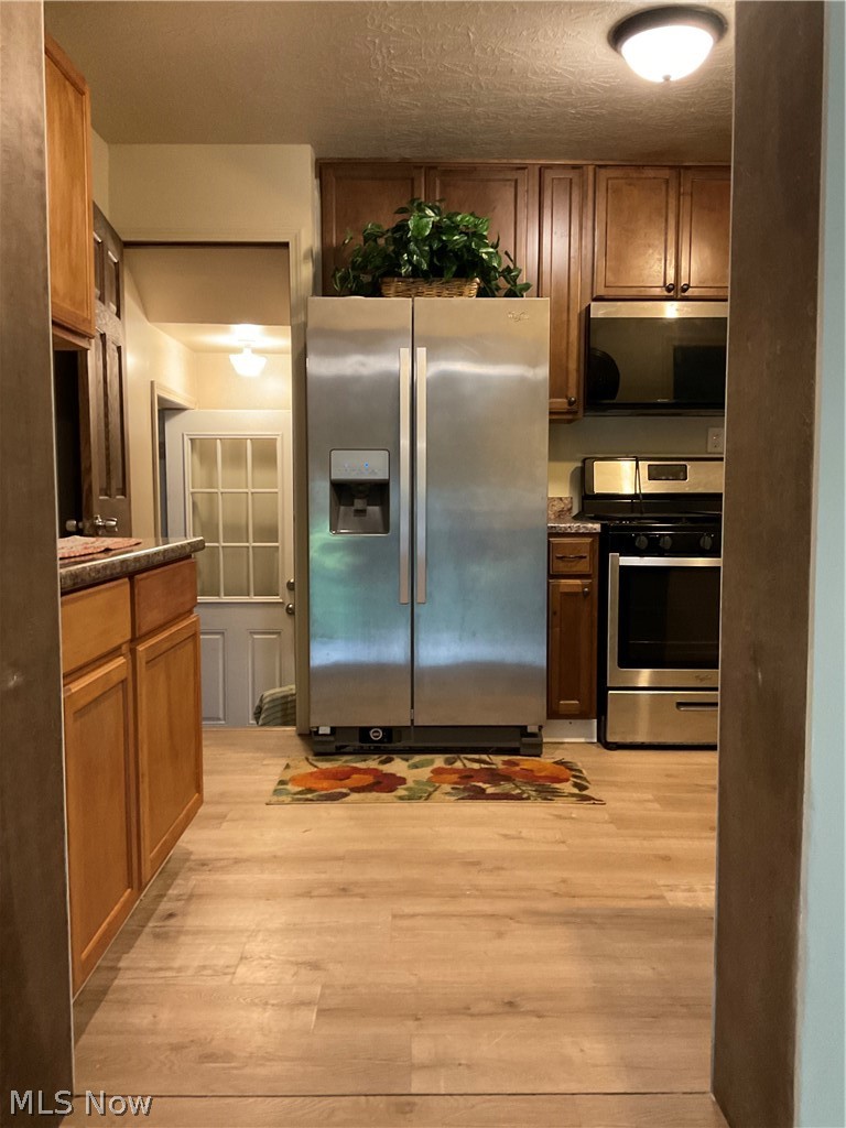 817 Broad Street Conneaut OH 44030