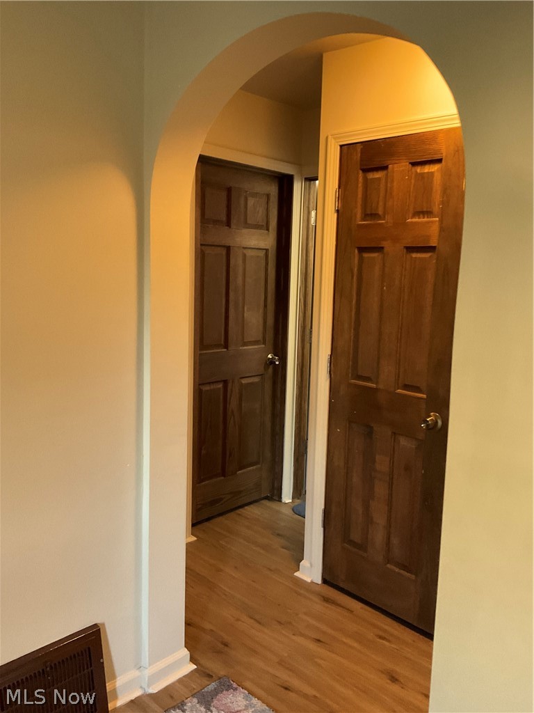 817 Broad Street Conneaut OH 44030