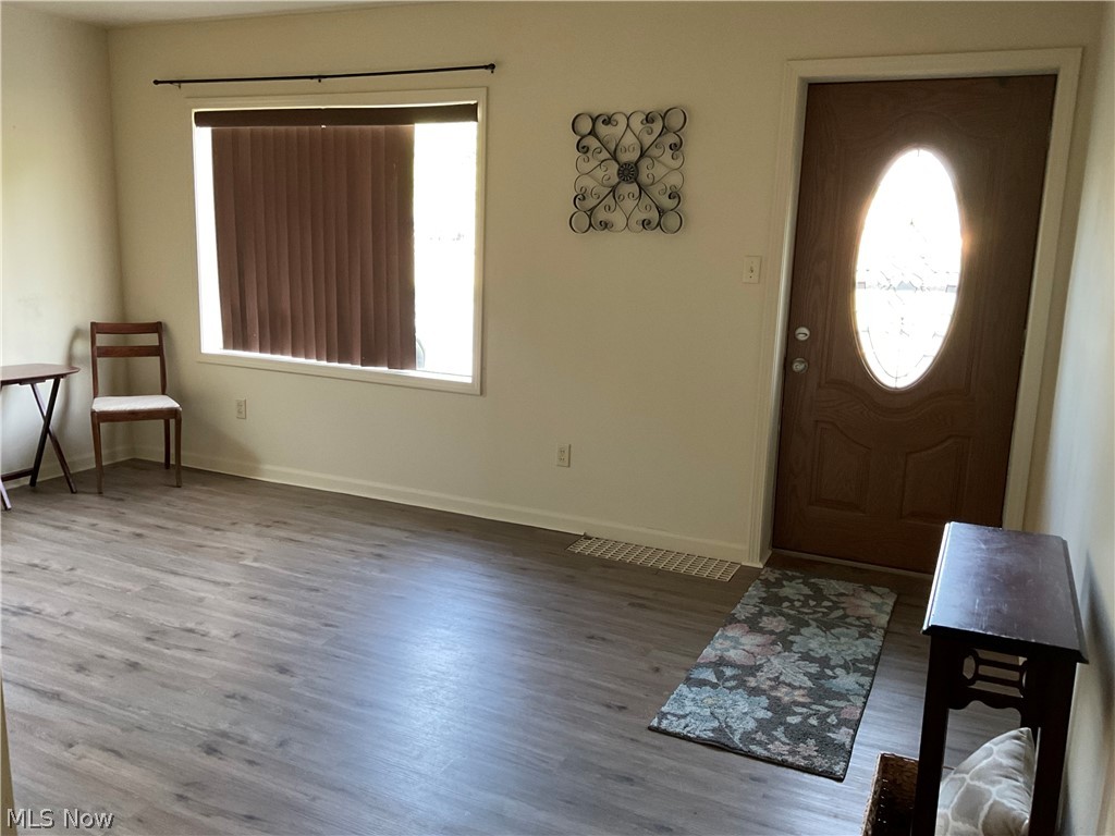 817 Broad Street Conneaut OH 44030