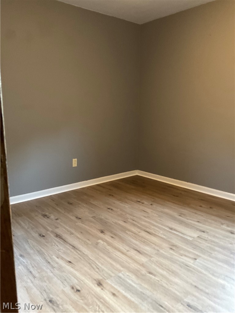817 Broad Street Conneaut OH 44030