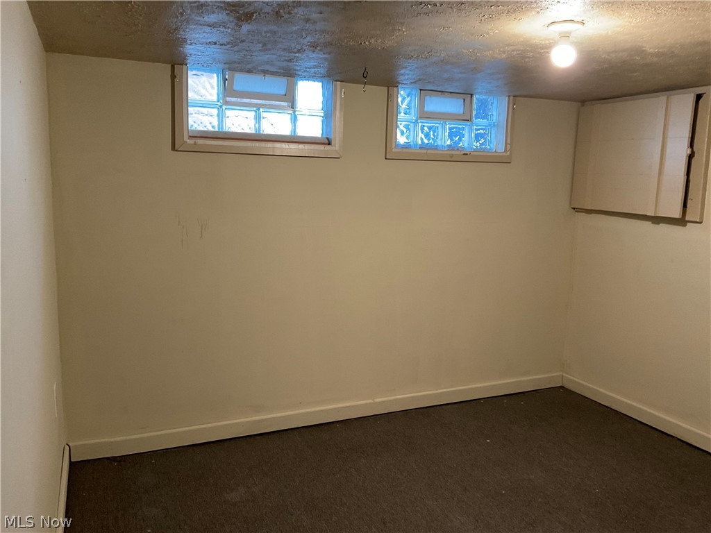 817 Broad Street Conneaut OH 44030