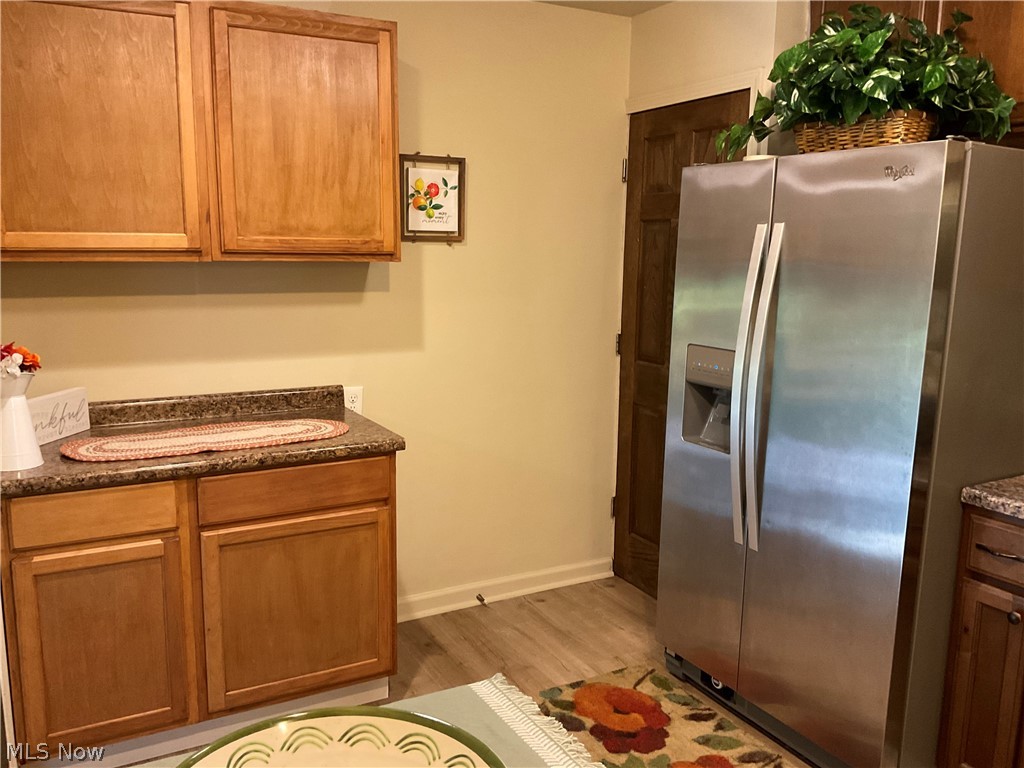 817 Broad Street Conneaut OH 44030