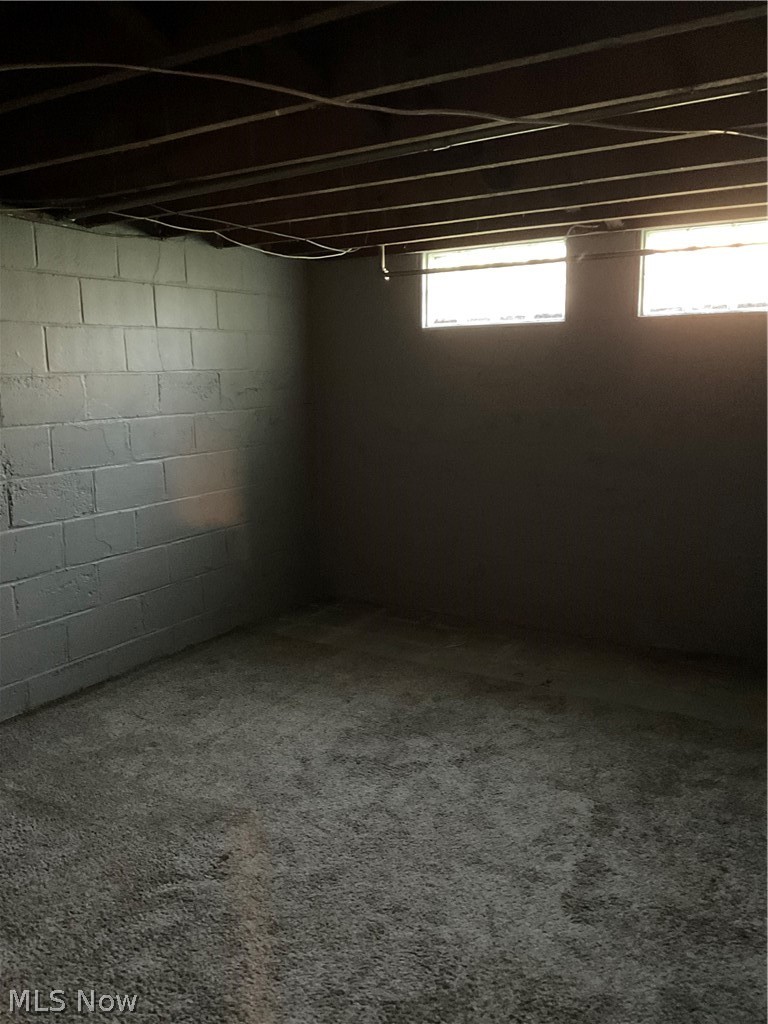 817 Broad Street Conneaut OH 44030
