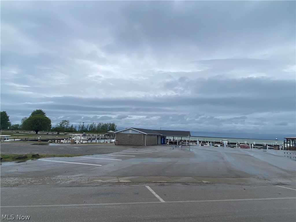 817 Broad Street Conneaut OH 44030
