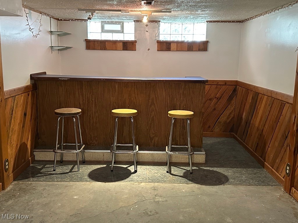 5926 Deering Avenue Parma Heights OH 44130