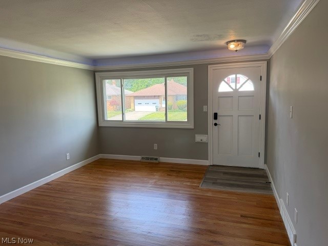 907 E 216th Street Euclid OH 44119