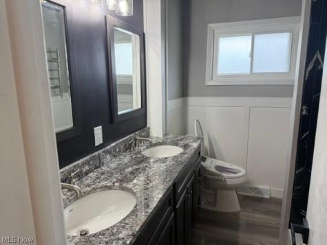 907 E 216th Street Euclid OH 44119