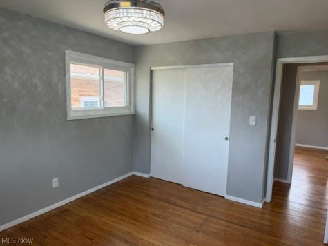 907 E 216th Street Euclid OH 44119