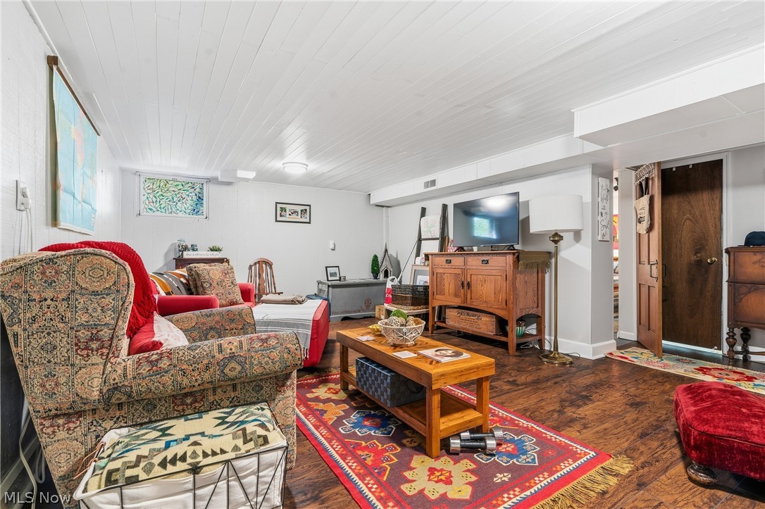 4225 Kidron Road Dalton OH 44618