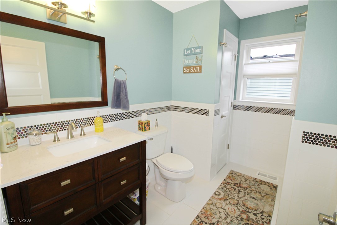 1531 N Compass Avenue Port Clinton OH 43452