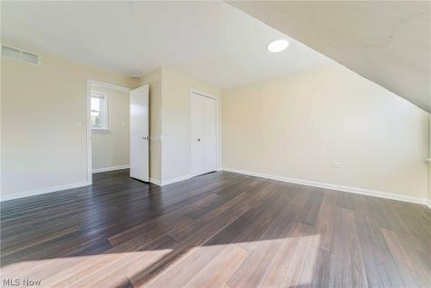 4684 Edgerton Road North Royalton OH 44133