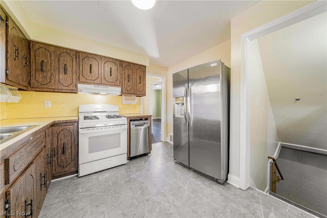 4684 Edgerton Road North Royalton OH 44133