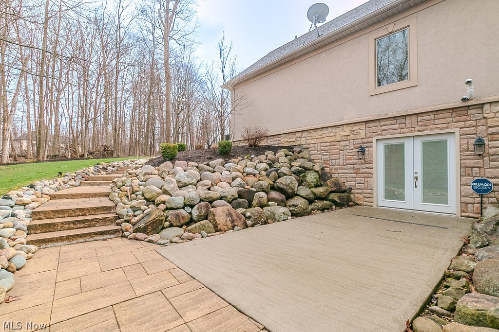 11565 Robin Wood Lane Chagrin Falls OH 44023