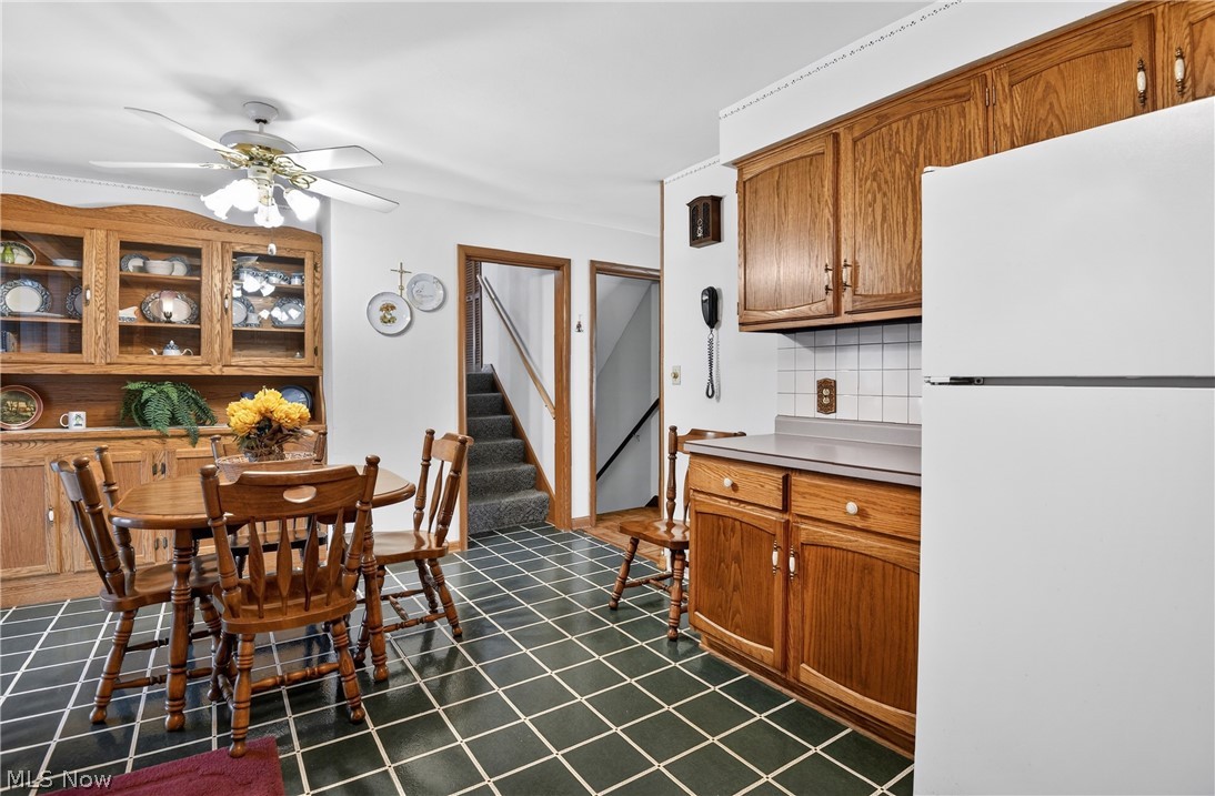 130 Robinwood Drive New Middletown OH 44442