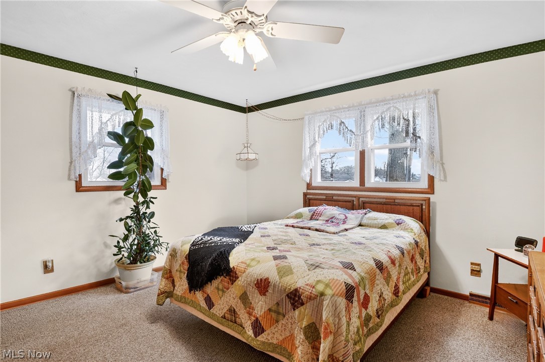 130 Robinwood Drive New Middletown OH 44442