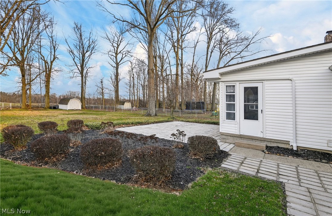 130 Robinwood Drive New Middletown OH 44442