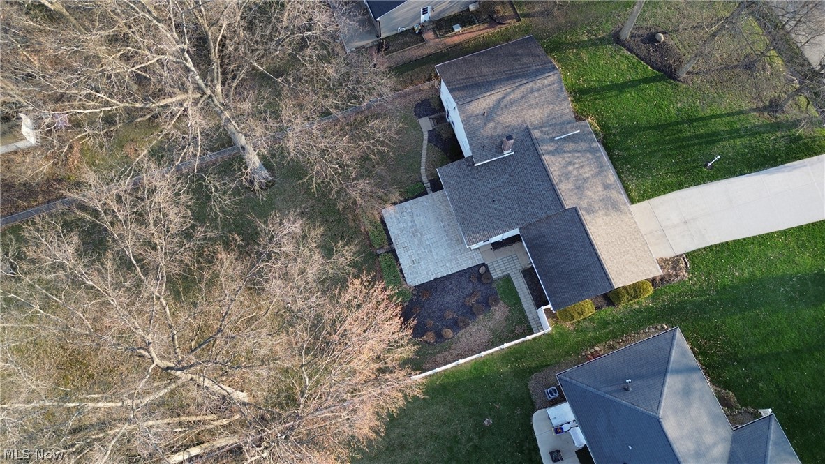 130 Robinwood Drive New Middletown OH 44442