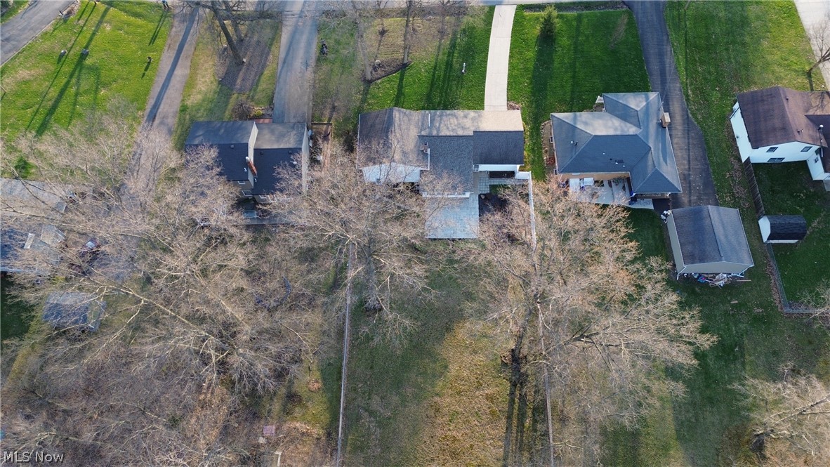 130 Robinwood Drive New Middletown OH 44442