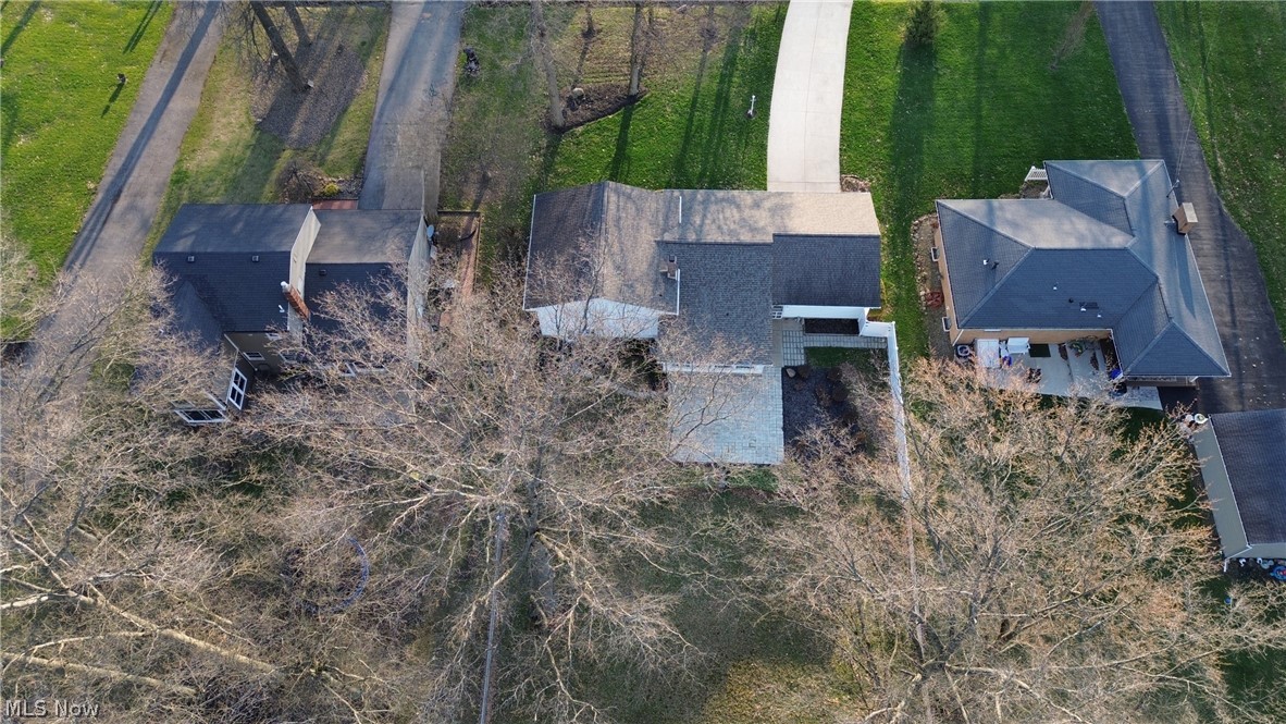 130 Robinwood Drive New Middletown OH 44442