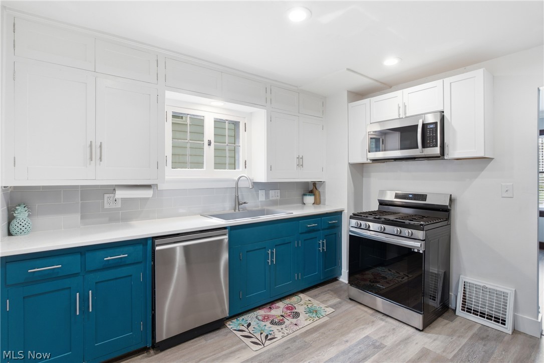 323 Denison Avenue Elyria OH 44035