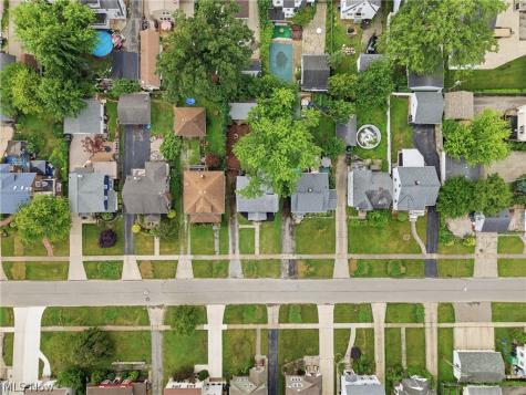 323 Denison Avenue Elyria OH 44035