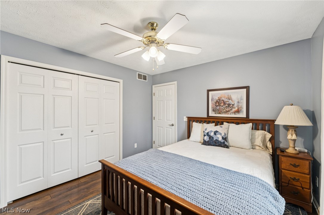 1235 Cherokee Path Vermilion OH 44089