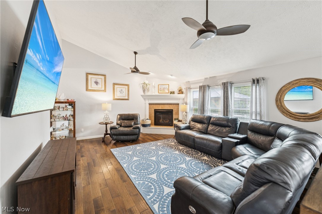 1235 Cherokee Path Vermilion OH 44089