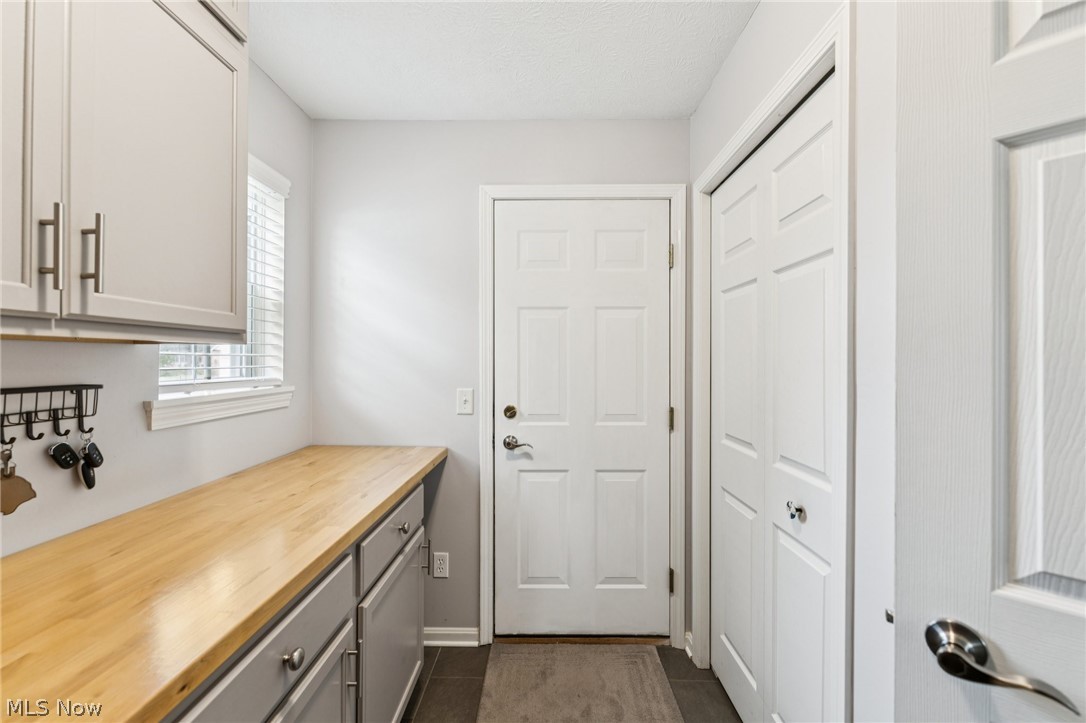 1235 Cherokee Path Vermilion OH 44089