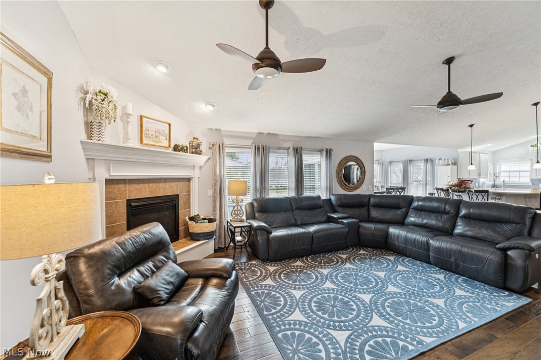 1235 Cherokee Path Vermilion OH 44089