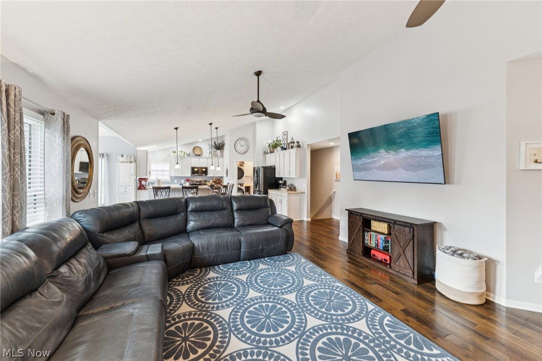 1235 Cherokee Path Vermilion OH 44089