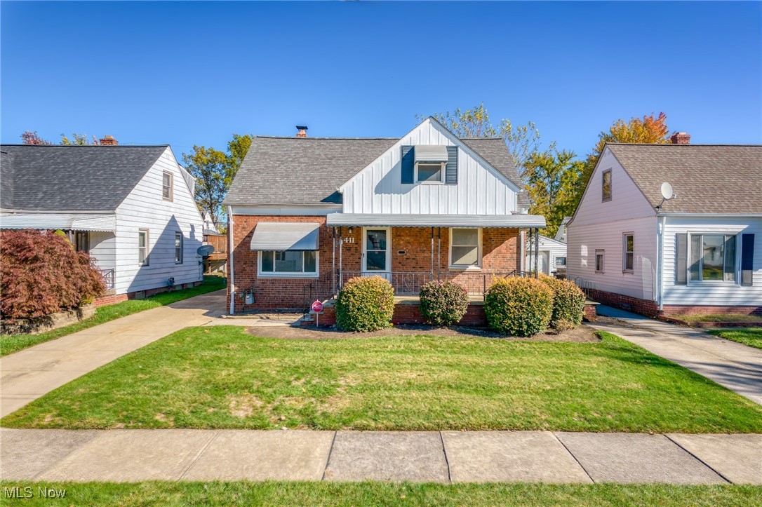 411 E 329th Street Willowick OH 44095