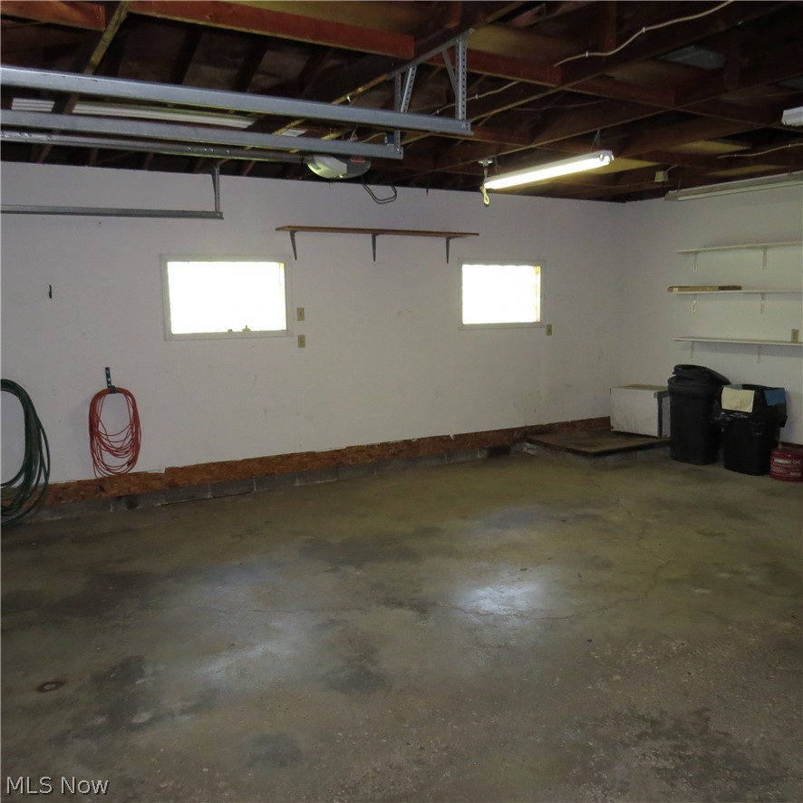 1165 Kensington Road NE Carrollton OH 44615