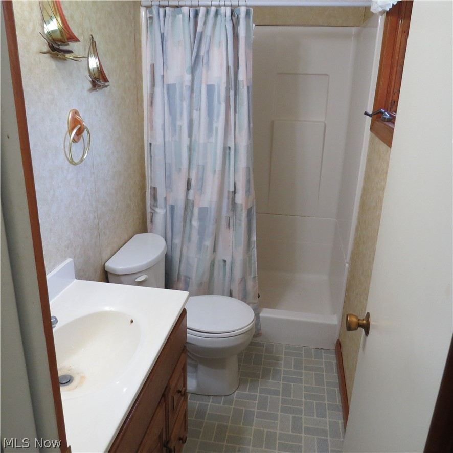 1165 Kensington Road NE Carrollton OH 44615