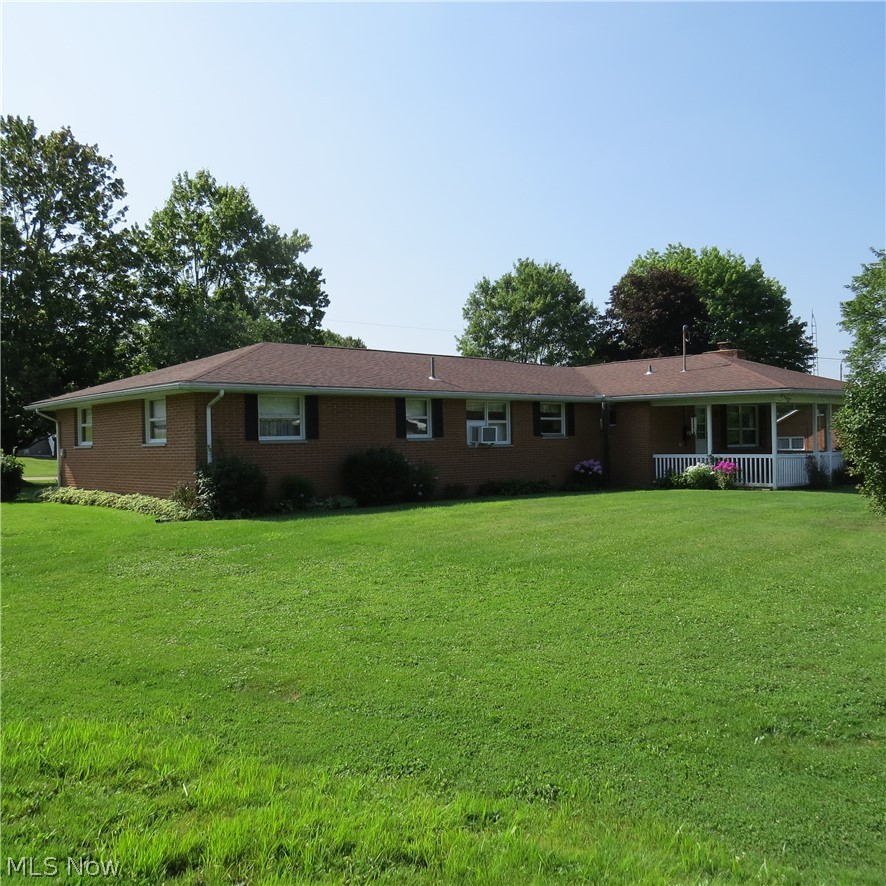 1165 Kensington Road NE Carrollton OH 44615