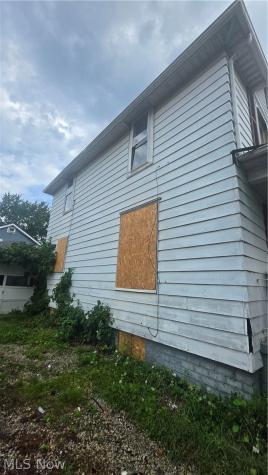 1627 Bonnot Place NE Canton OH 44705