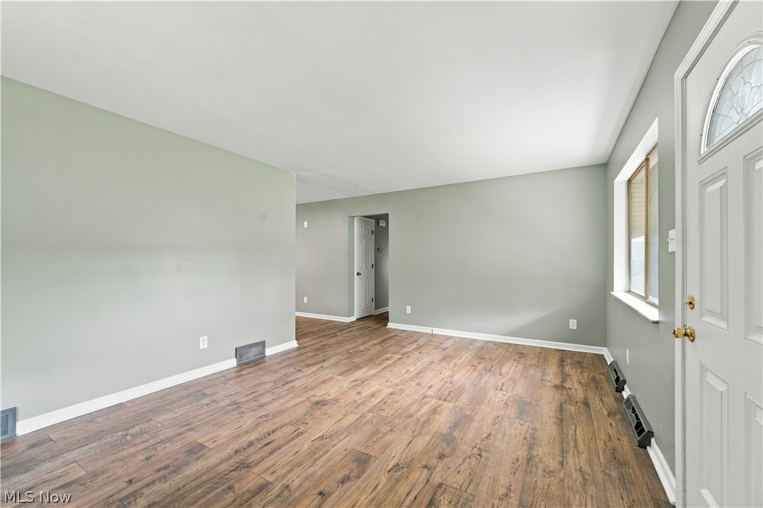 306 E State Street Barberton OH 44203