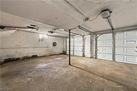 306 E State Street Barberton OH 44203