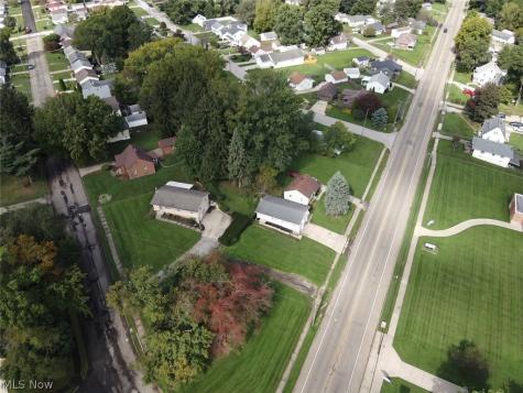306 E State Street Barberton OH 44203
