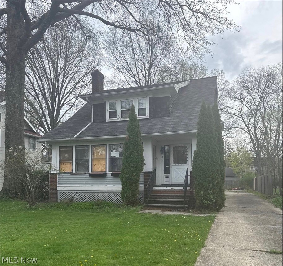 951 Montford Road Cleveland Heights OH 44121