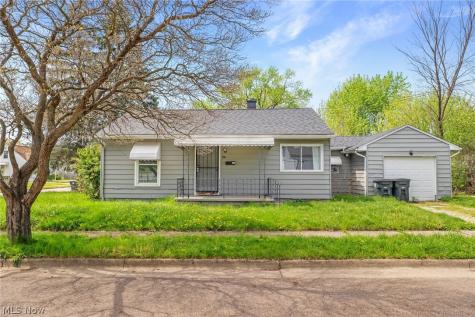 910 Ardella Avenue Akron OH 44306