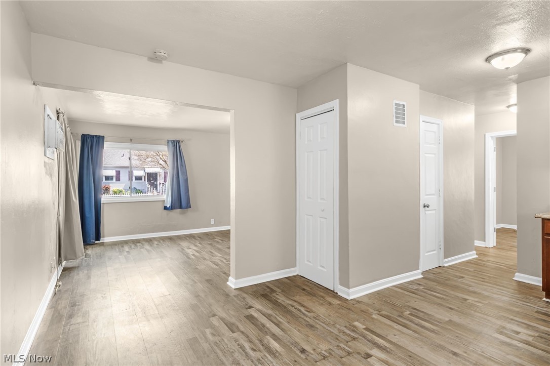 910 Ardella Avenue Akron OH 44306