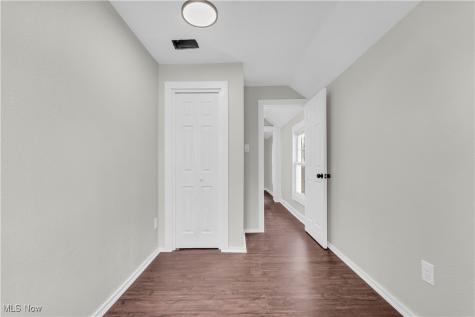 1244 W 69th Street Cleveland OH 44102