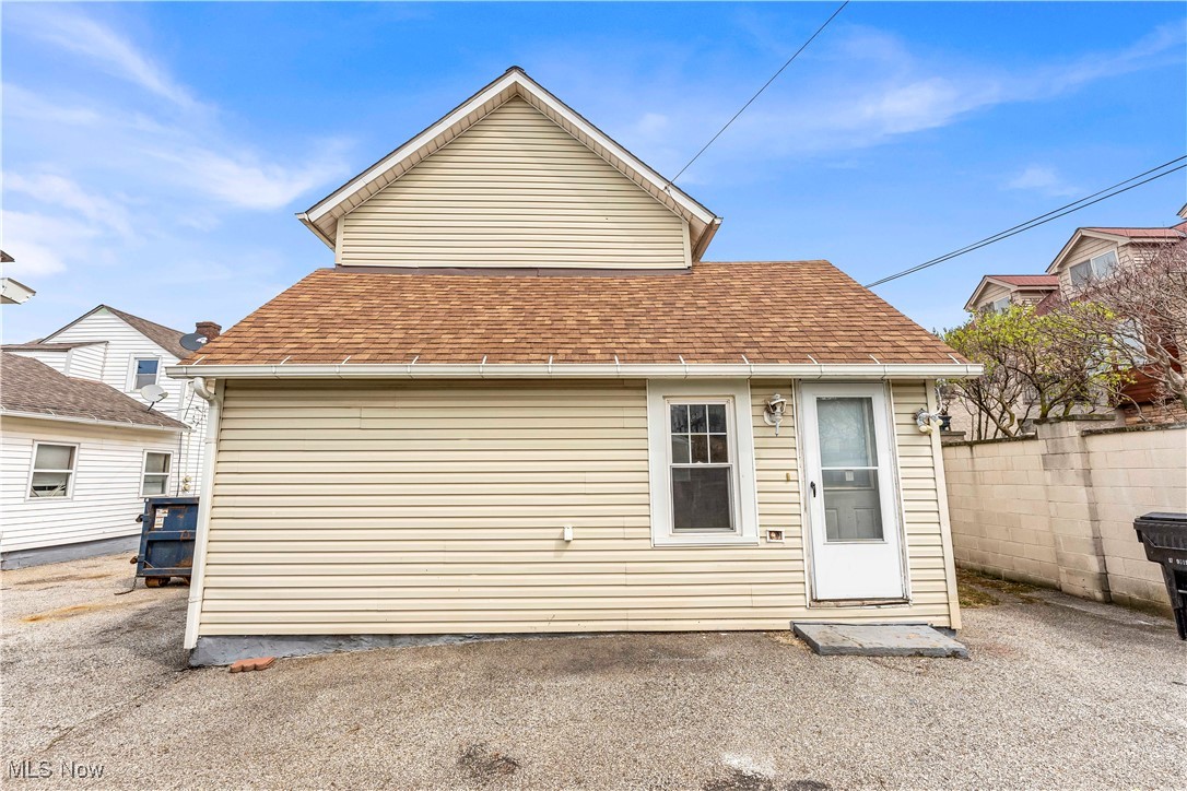1244 W 69th Street Cleveland OH 44102
