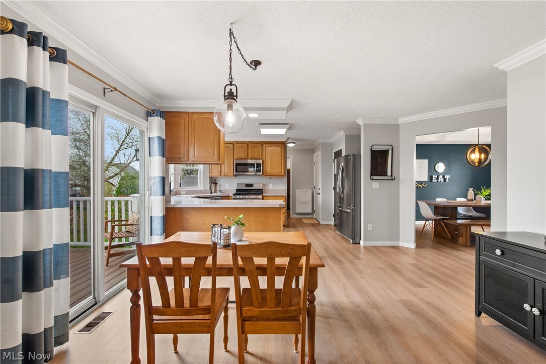 657 Ashbrook Drive Wadsworth OH 44281