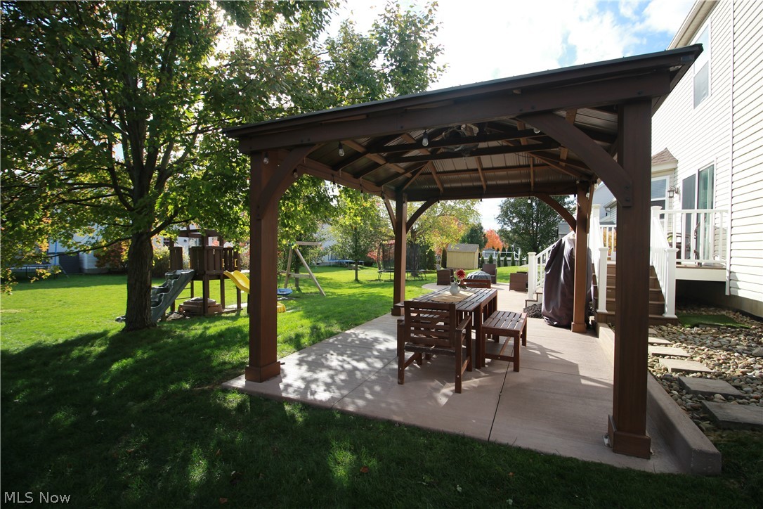 657 Ashbrook Drive Wadsworth OH 44281