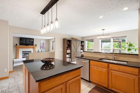 8874 Oliver Court North Ridgeville OH 44039